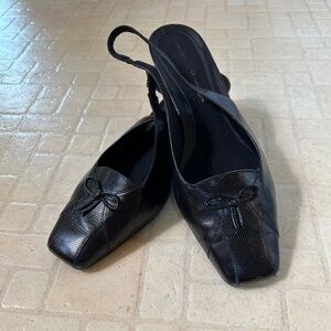 Vintage Easy Spirit Leather Sling Backs